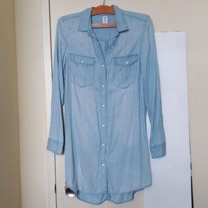 H&M Light Blue Denim Button Down Shirt